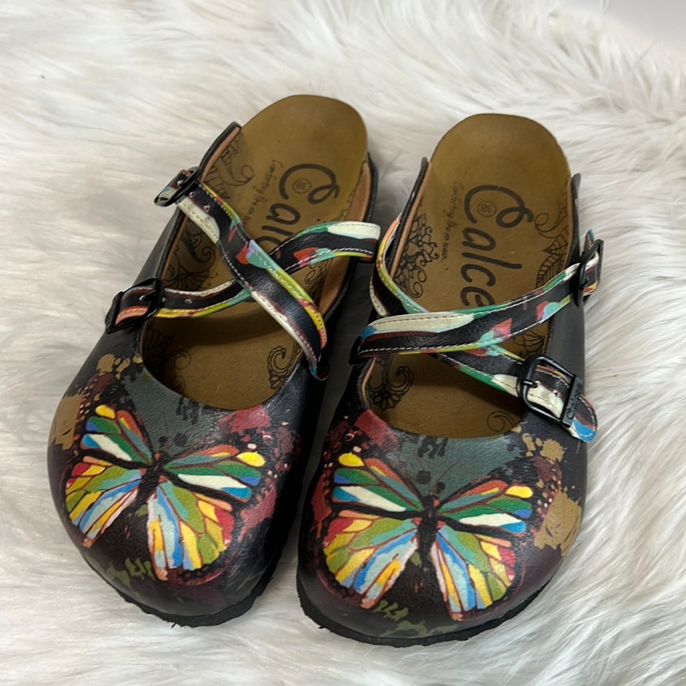 Clog butterfly leather
